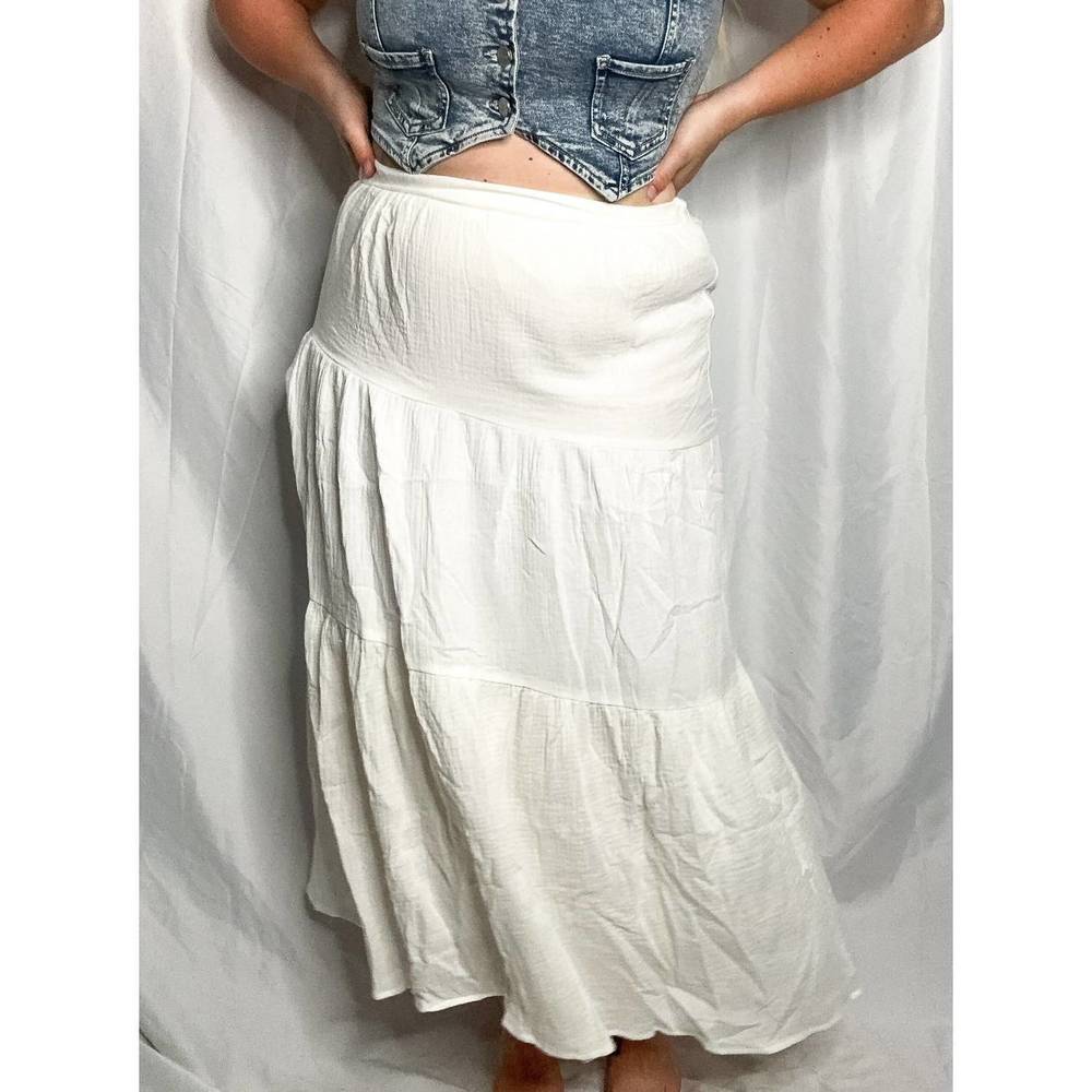 NEW LE LIS serenity tiered maxi skirt in white
